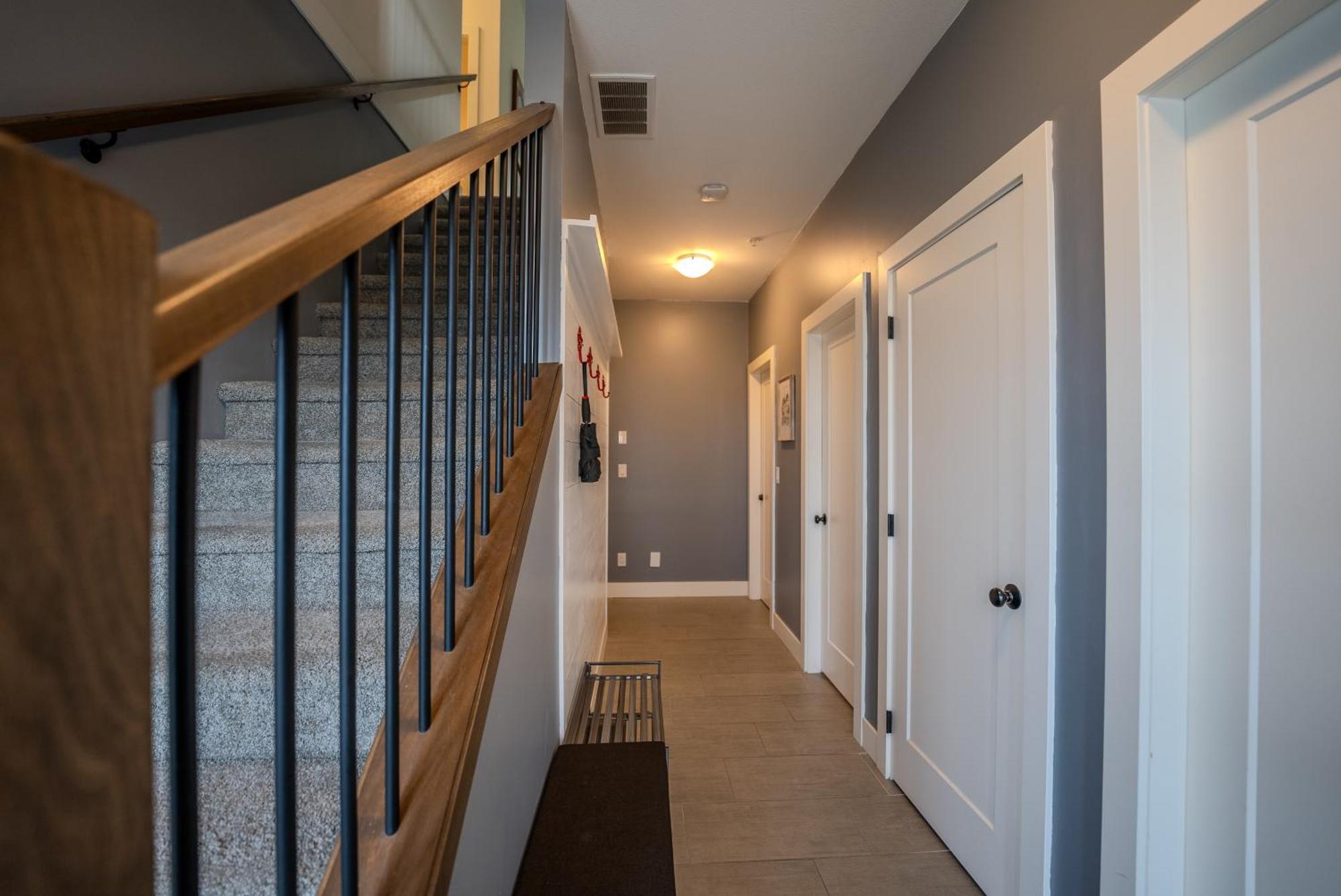 Villa Mountain Retreat With Views, Hot Tub, Games & Ac Chilliwack Esterno foto
